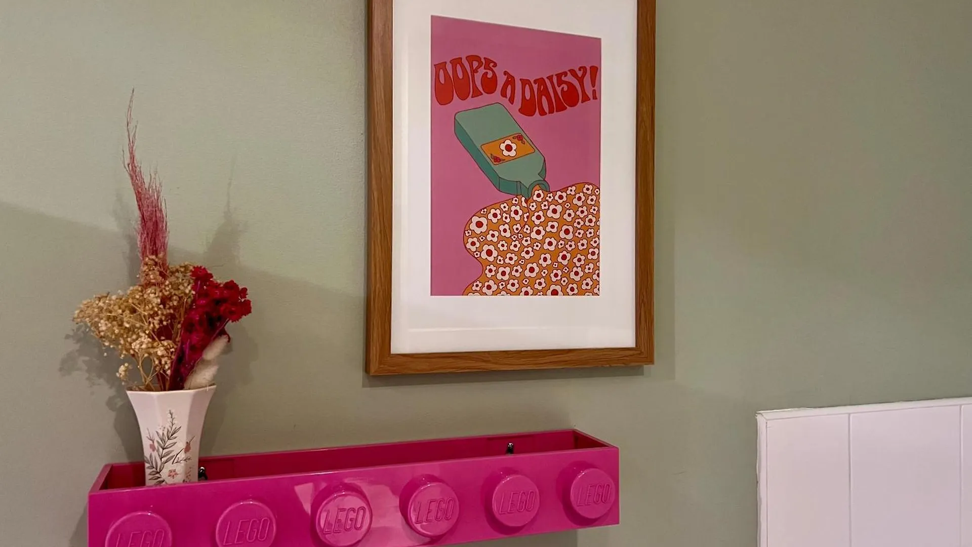 Artistic Apartment London